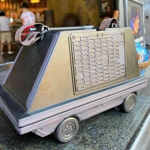 Disneyland Star Wars MSE Mouse Repair Droids